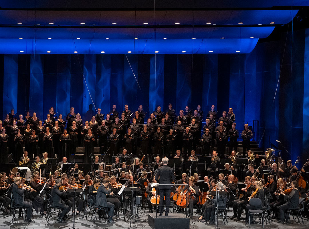 Edward Gardnerand the Oslo Opera Orchestrta